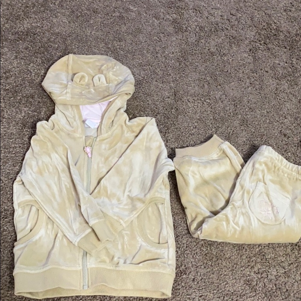 Tan velvet matching sweat suit